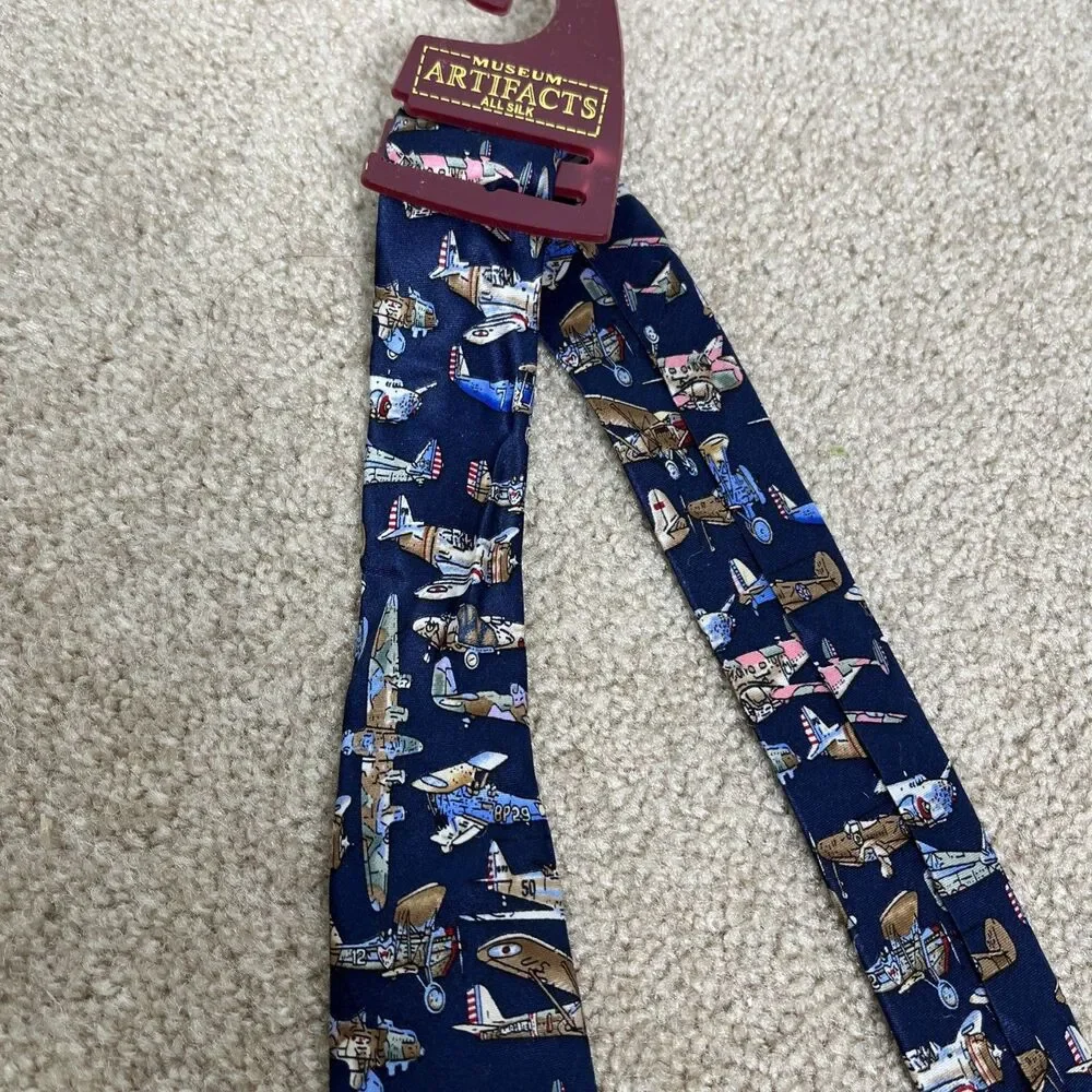 NWT Airplane Tie 100% Silk World‎ War II Navy Museum Artifacts Tie